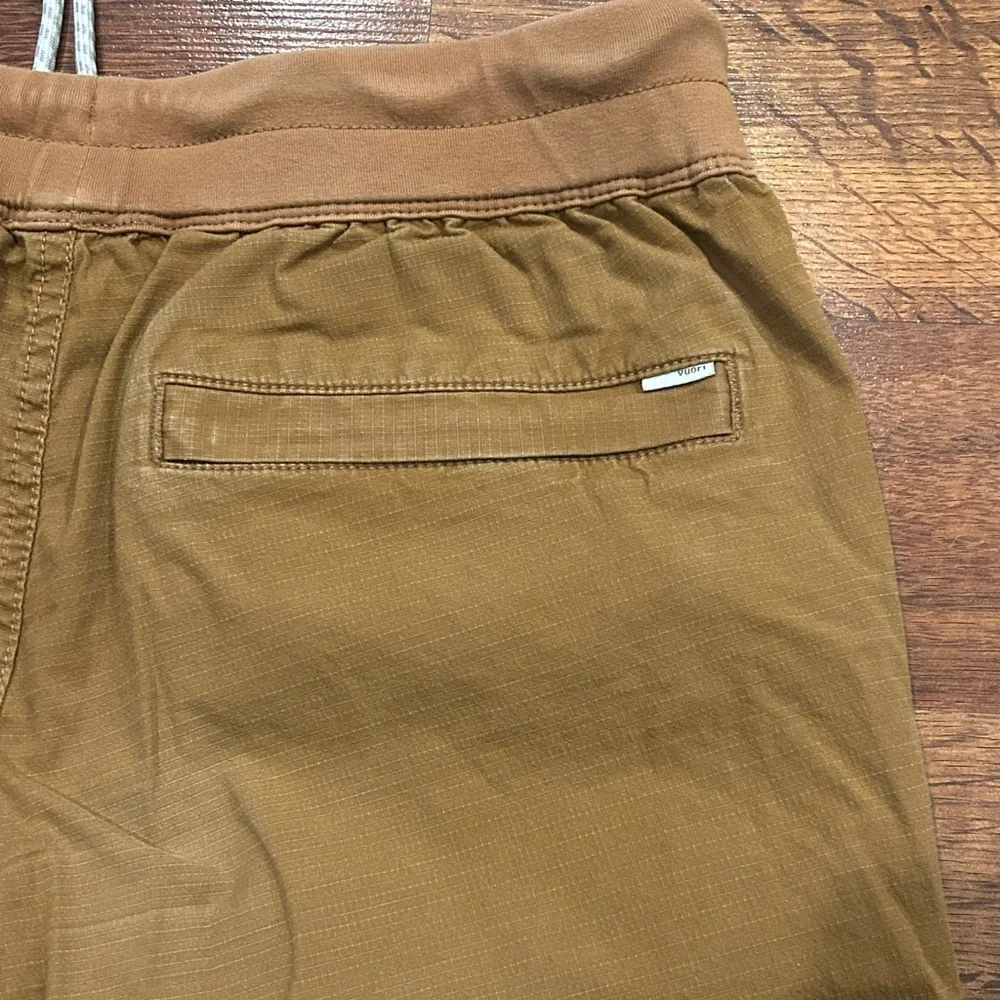Vuori Mens Ripstop Traveler Jogger Organic Cotton Size XS Women’s Small Tan